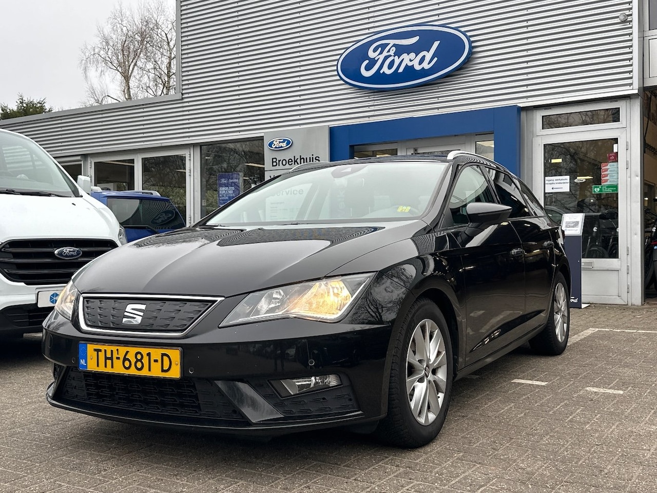 SEAT Leon ST - 1.0 EcoTSI Style Business Intense | NL-AUTO! | PARK SENS V+A | DODE HOEK | CRUISE | ALL SE - AutoWereld.nl
