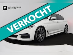 BMW 5-serie - 520i High Executive (PANORAMADAK, H&K, CAMERA, TREKHAAK, STOEL/STUUR VERWARMING, ELEKTR ST