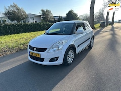 Suzuki Swift - 1.2 Exclusive EASSS KEYLESS/CRUISE/AIRCO/STOELVER