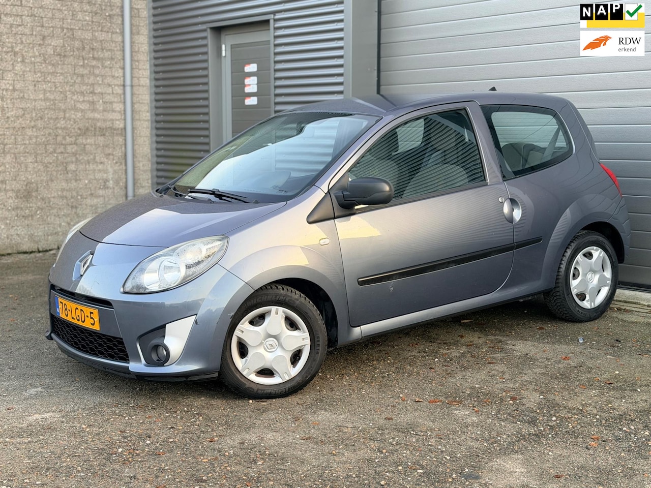 Renault Twingo - 1.2-16V Authentique 1.2-16V Authentique - AutoWereld.nl