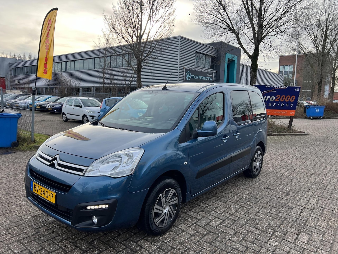Citroën Berlingo - 1.2 PureTech Feel - CAMERA - CRUISE - NAP ! - AutoWereld.nl