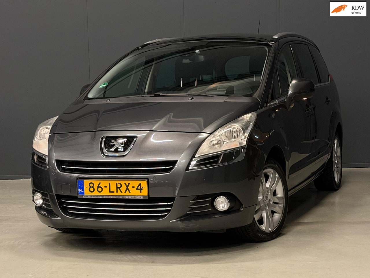 Peugeot 5008 - 1.6 THP Blue Lease Executive 7-PERSOONS PANO/CRUISE/AIRCO | INRUILKOOPJE - AutoWereld.nl