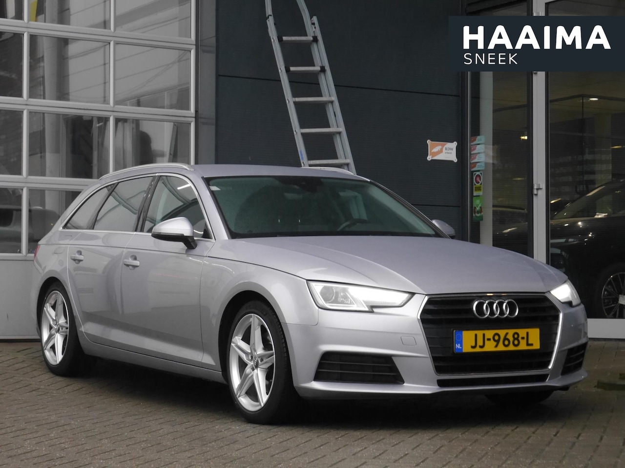 Audi A4 Avant - 1.4 TFSI Pro Line | Elektrisch te openen kofferbak | 18 inch lichtmetalen velgen | Cruise - AutoWereld.nl