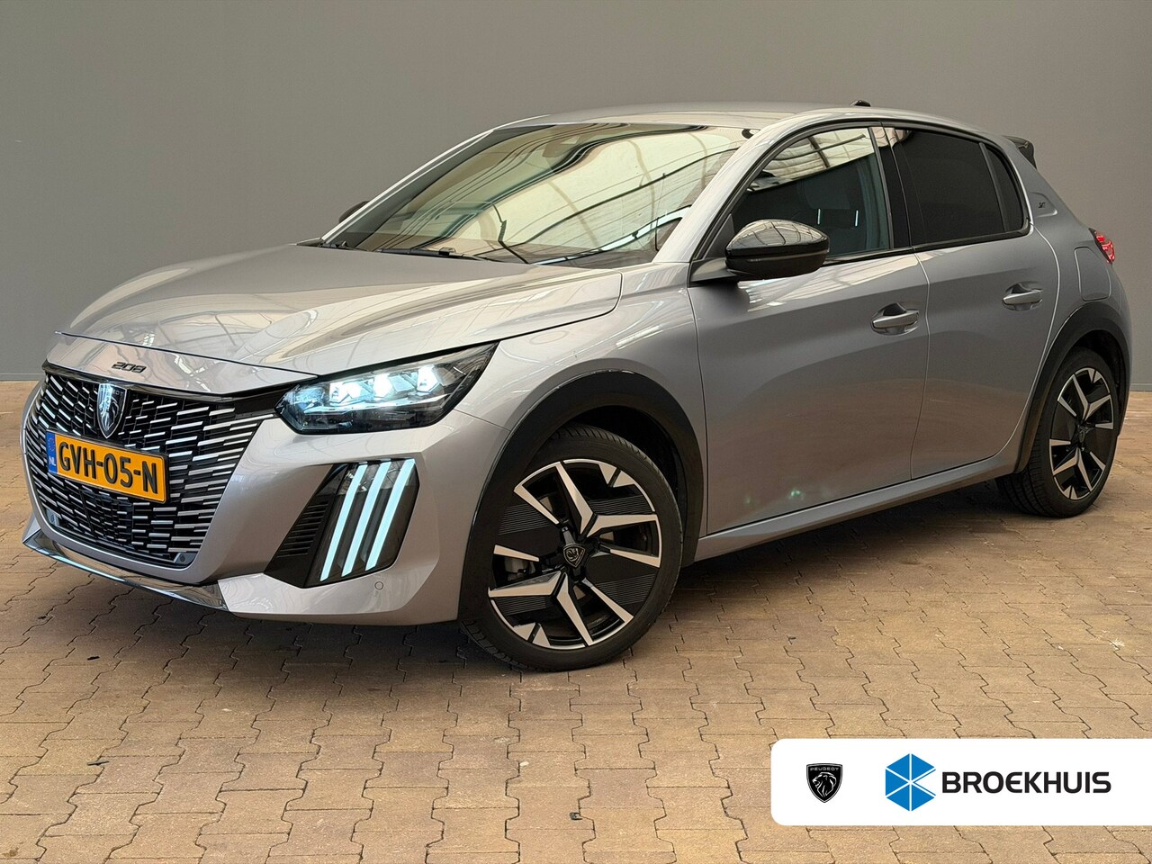 Peugeot 208 - Hybrid 100 e-DCS6 GT Climate | Cruise | 17'' LMV | Apple Carplay/Android Auto | | Achterru - AutoWereld.nl