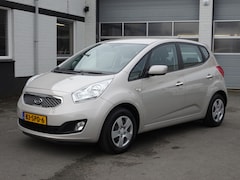 Kia Venga - 1.4 CVVT Seven Automatische airco, navigatie, achteruitrijcamera, trekhaak, cruise control
