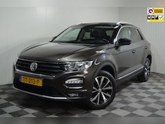 Volkswagen T-Roc - 1.0 TSI Style / Virtual Cockpit / Adap. Cruise / Carplay / Trekhaak / NL auto