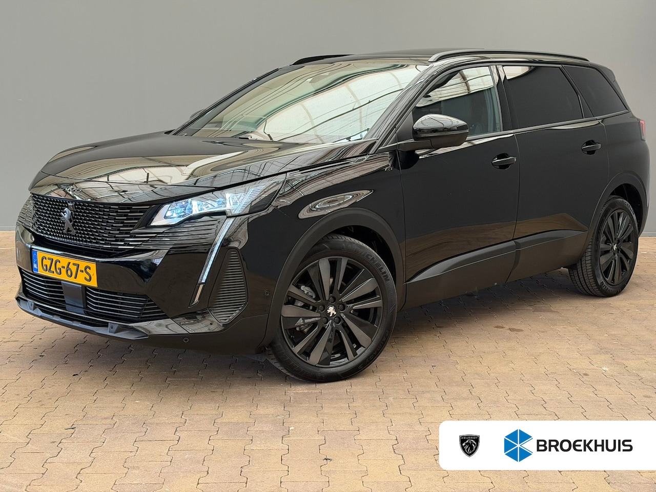 Peugeot 5008 - 1.2 Hybrid GT Black Pack | Pano | Elek. Klep | Navigatie | Stoelverwarming | Carplay | 7 Z - AutoWereld.nl