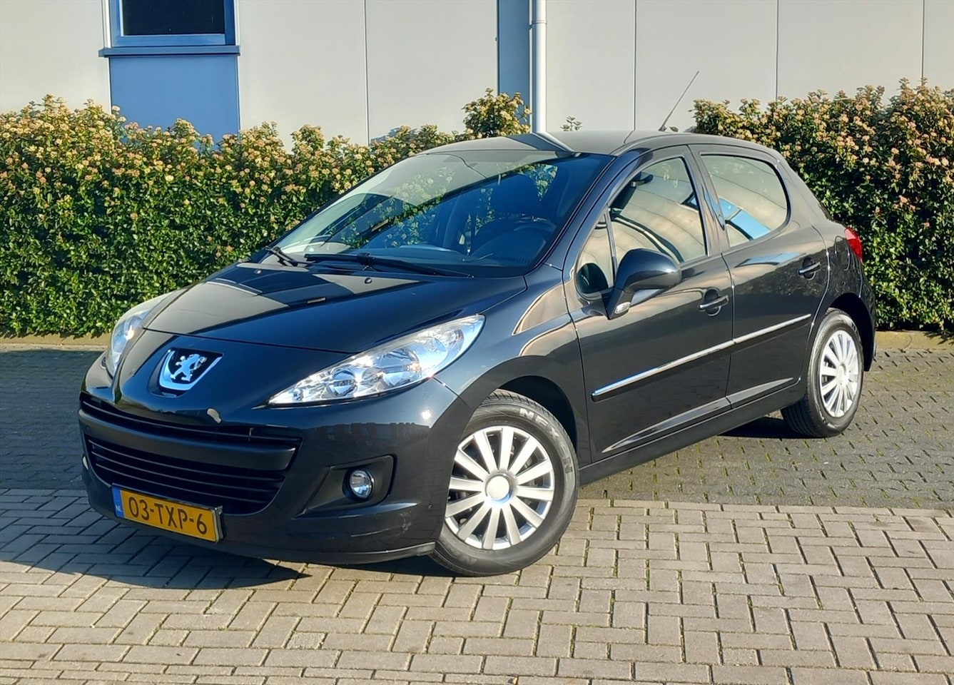 Peugeot 207 - 1.4 73pk 5D Access Lite LPG G3 Airco - AutoWereld.nl