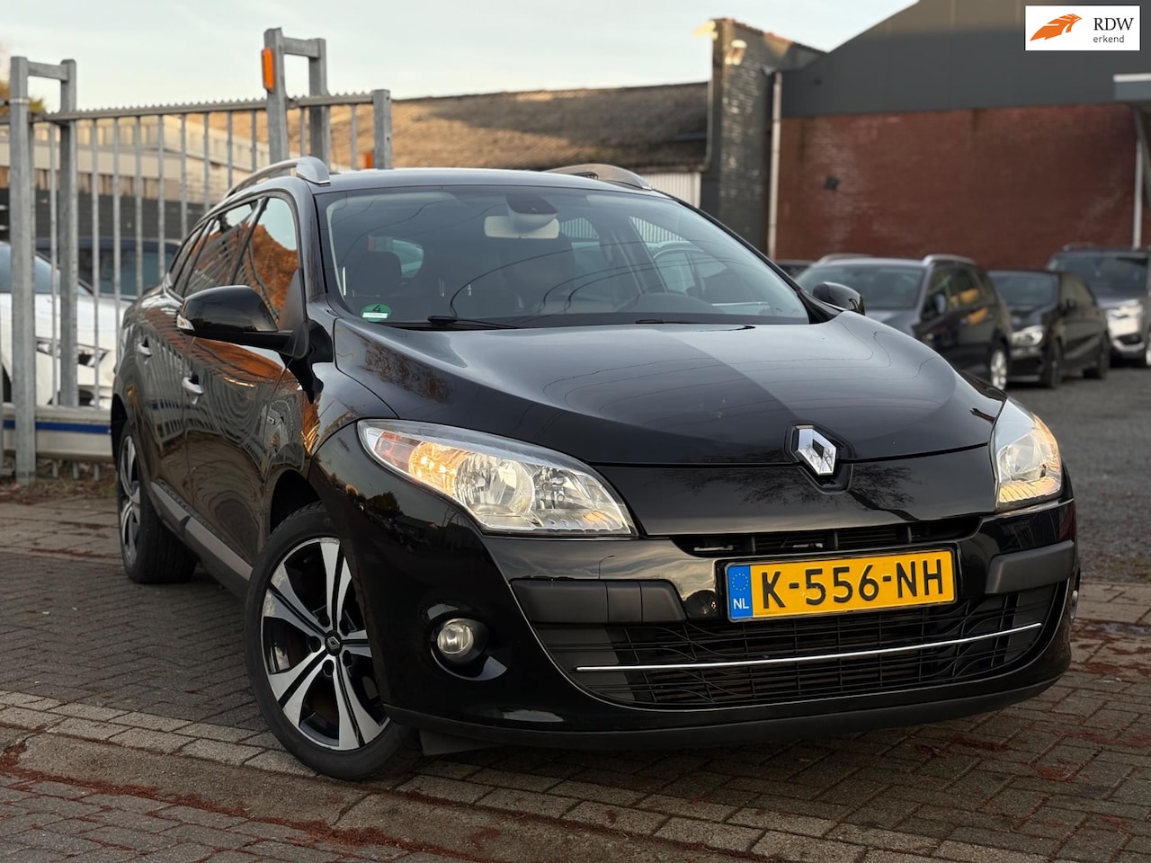 Renault Mégane Estate - 1.4 TCe Bose | Nwe D-Ketting | Trekhaak | Navigatie | Half Leder | - AutoWereld.nl