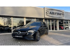 Mercedes-Benz C-klasse Estate - 300 e Luxury Line, Navigatie, Camera, Sfeerverlichting, Trekhaak