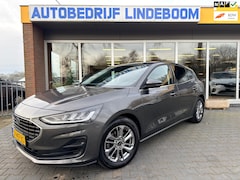 Ford Focus - 1.0 EcoBoost Hybrid Titanium Groot Scherm
