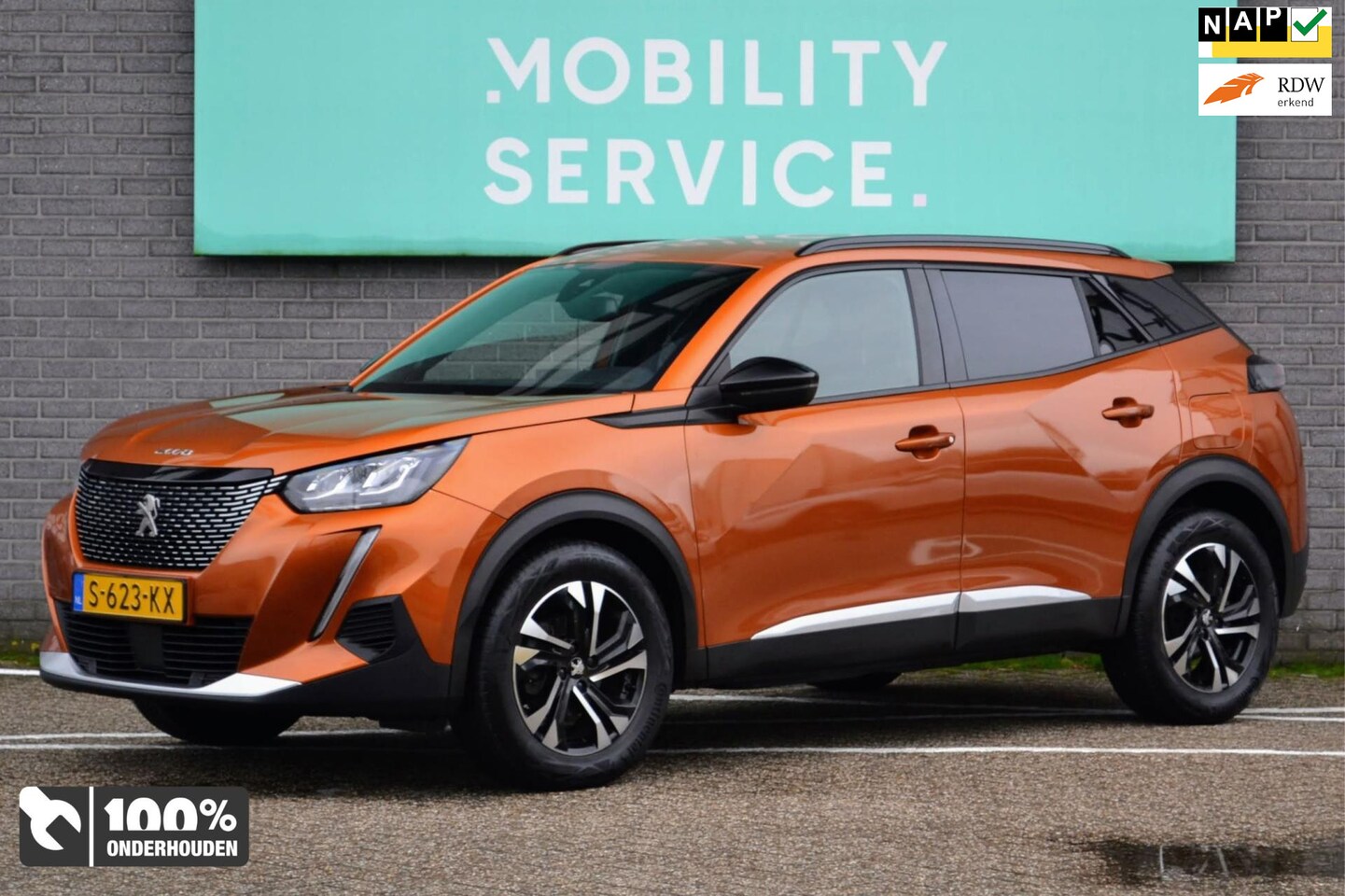 Peugeot 2008 - 1.2 PureTech Allure Clima CarPlay Cruise LED - AutoWereld.nl