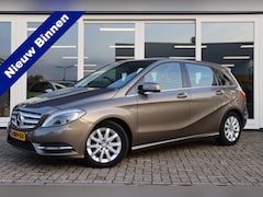 Mercedes-Benz B-klasse - 180 Ambition, Automaat, Cruise Control, Navi, Stoelverwarming, Airco, PDC V+A, Prijs Is Ri
