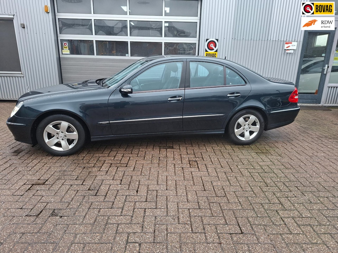 Mercedes-Benz E-klasse - 240 Avantgarde Xenon Elec. Stoelen 2e eigenaar - AutoWereld.nl