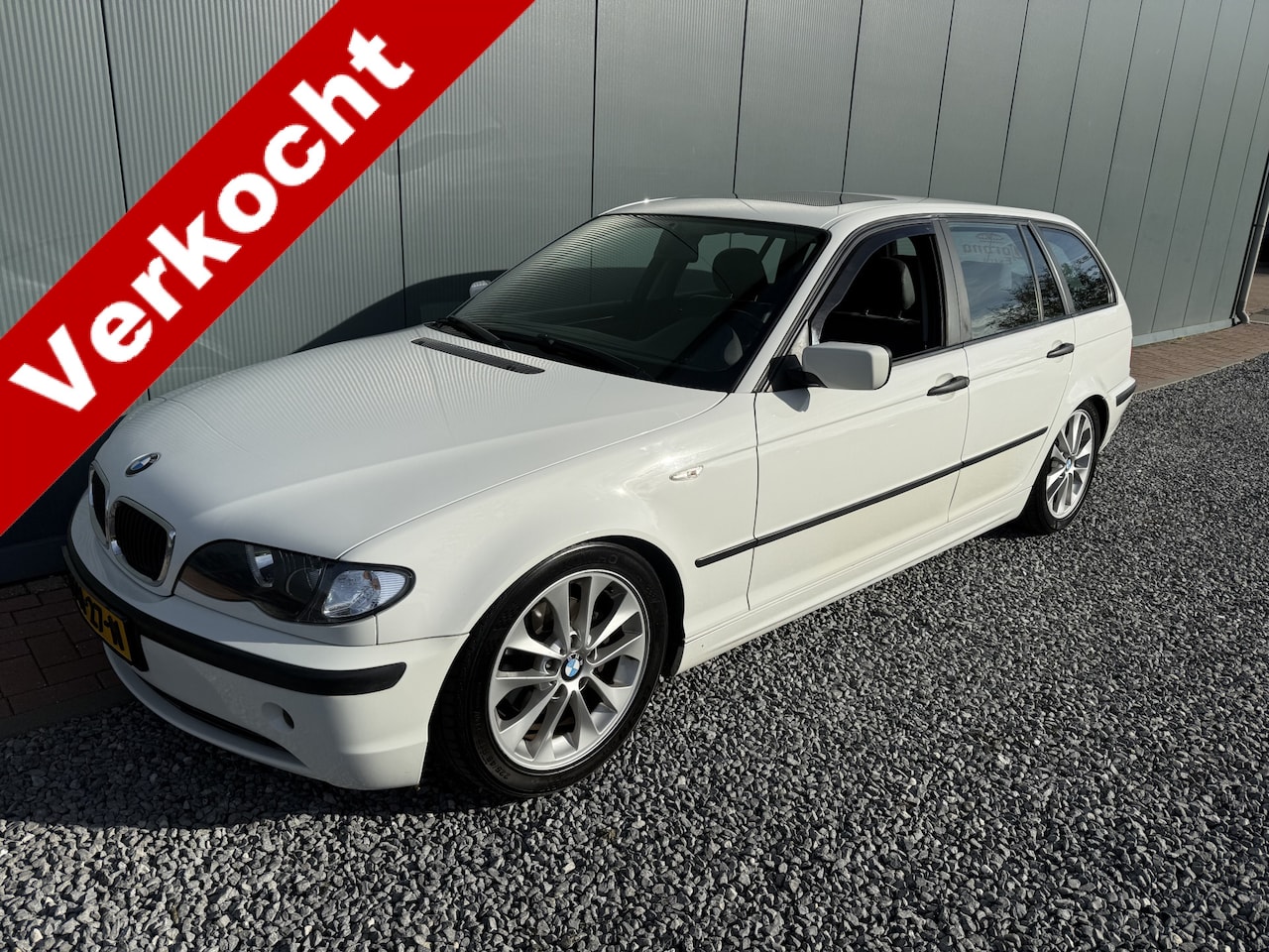 BMW 3-serie Touring - 318i 2.0i 143pk Executive Sportline E46 - AutoWereld.nl