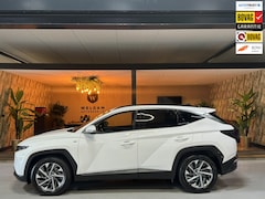 Hyundai Tucson - 1.6 T-GDI MHEV Comfort Garantie Trekhaak Carplay Camera StoelVW Blindspot ACC PDC Clima Na