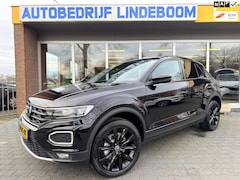 Volkswagen T-Roc - 1.5 TSI Sport Acc Black Style Camera Virtual cockpit