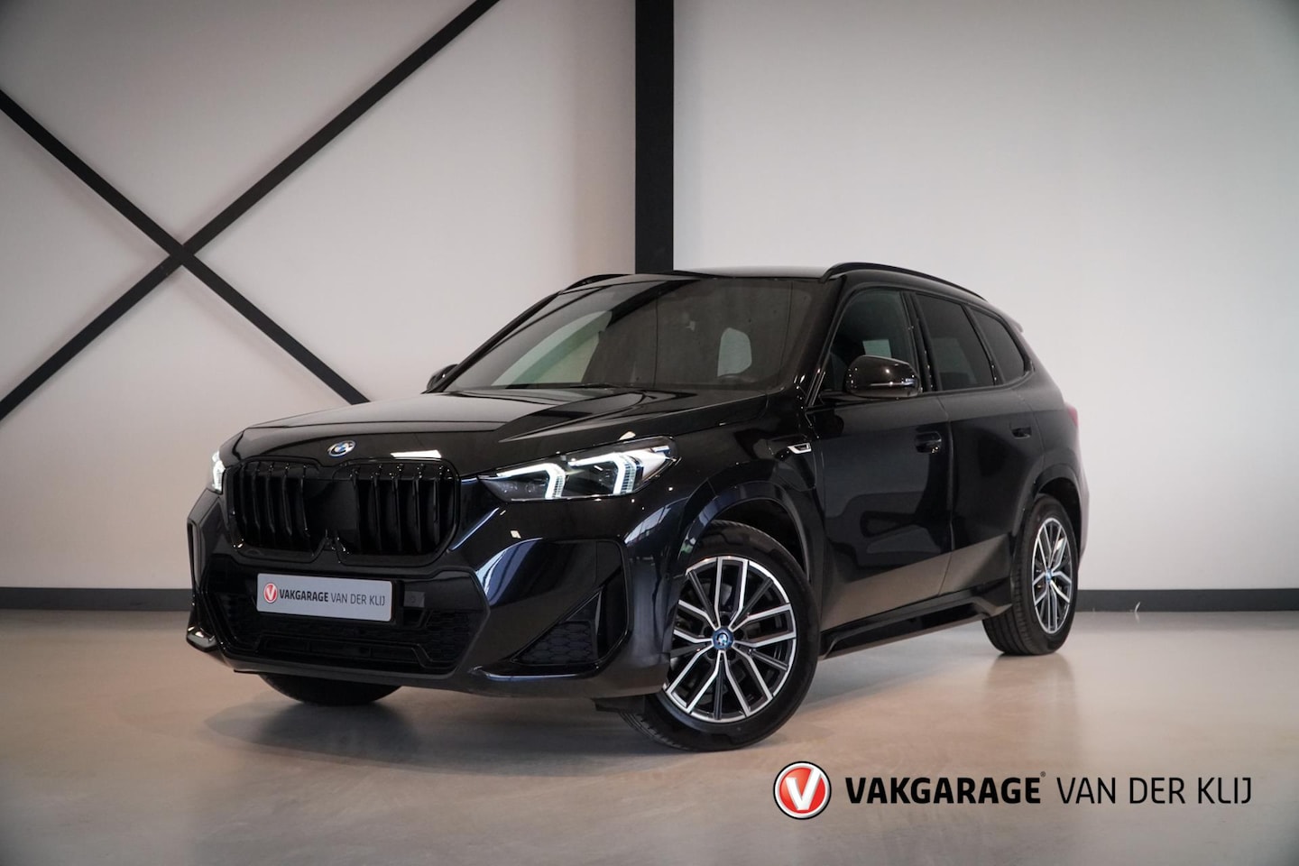 BMW X1 - XDrive30e M-Sport | Trekhaak | Head-Up | 360 Camera | Adapt. LED | Stoelverwarming | Keyle - AutoWereld.nl
