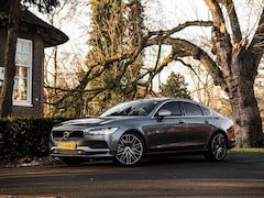 Volvo S90 - 2.0 T4 191PK Automaat Sportstoelen Virtual Led Navi CarPlay ACC 20'' Origineel NL