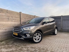 Ford Kuga - 1.5 EcoBoost Titanium Trekhaak-Pano-Stoelv-Carplay