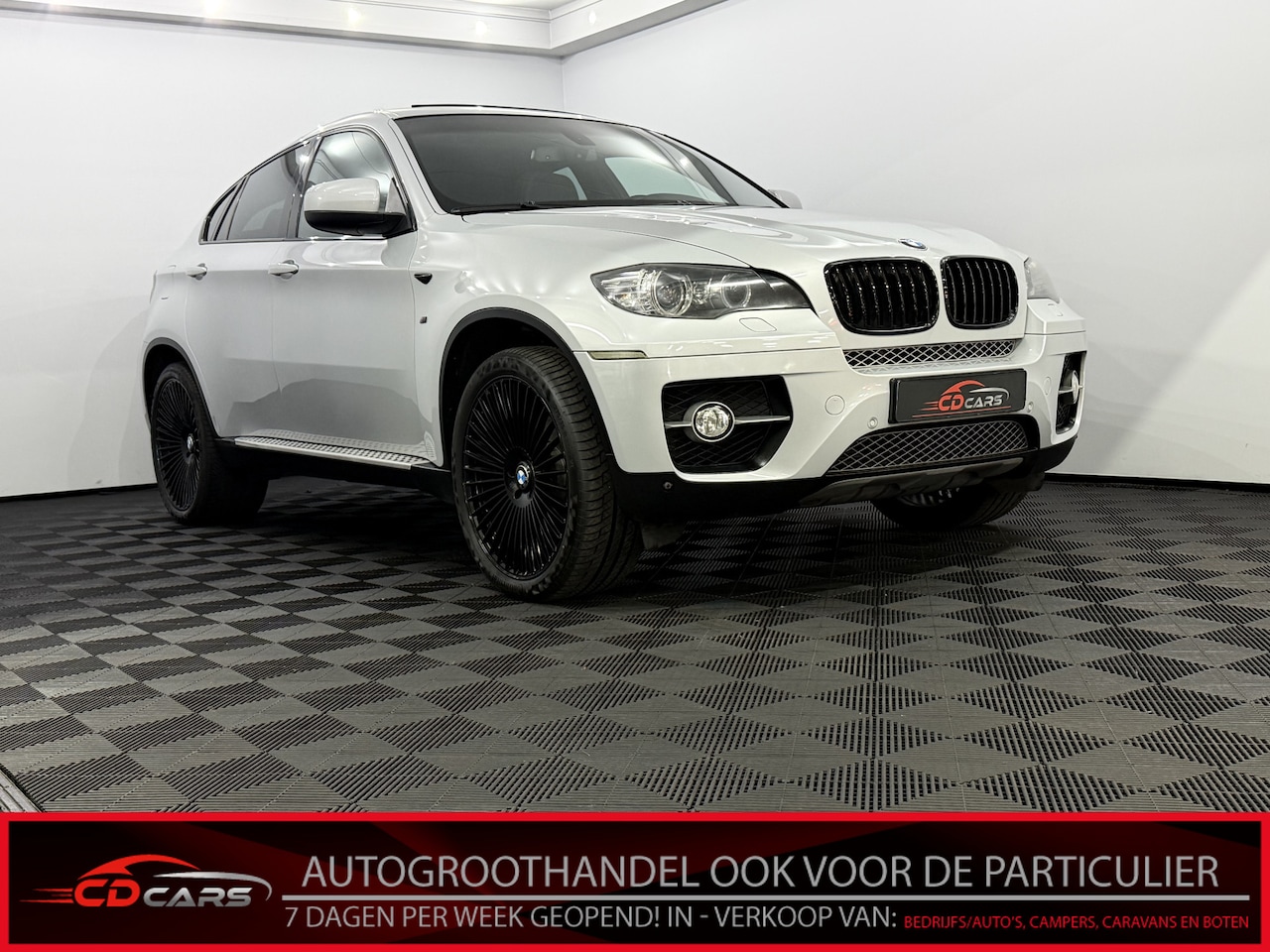 BMW X6 - xDrive35i High Executive Schuifdak, Leder, Apple carplay, Stoelverwarming, Elektrische ach - AutoWereld.nl