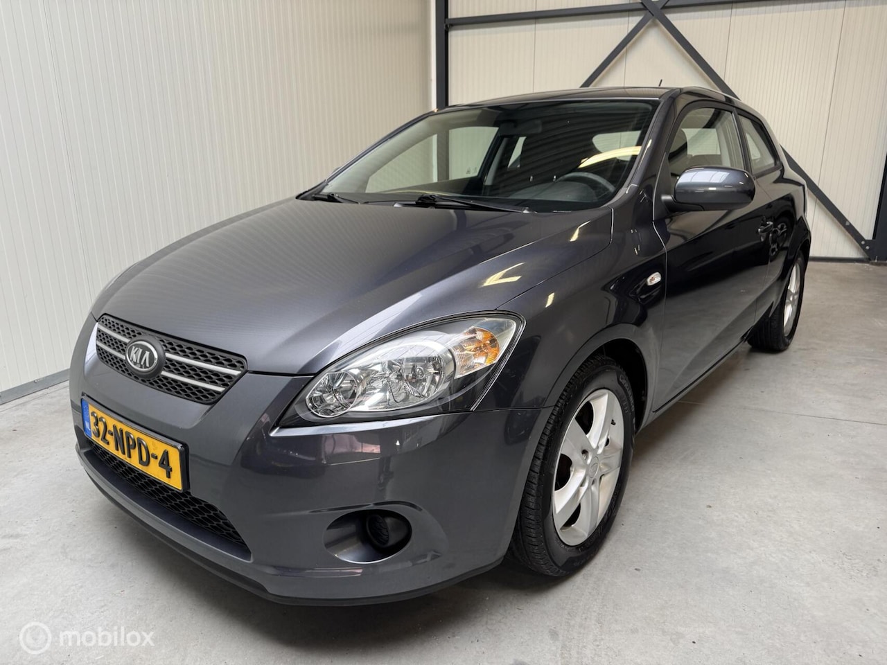 Kia Pro cee'd - 1.4 CVVT X-tra 1.4 CVVT X-tra - AutoWereld.nl