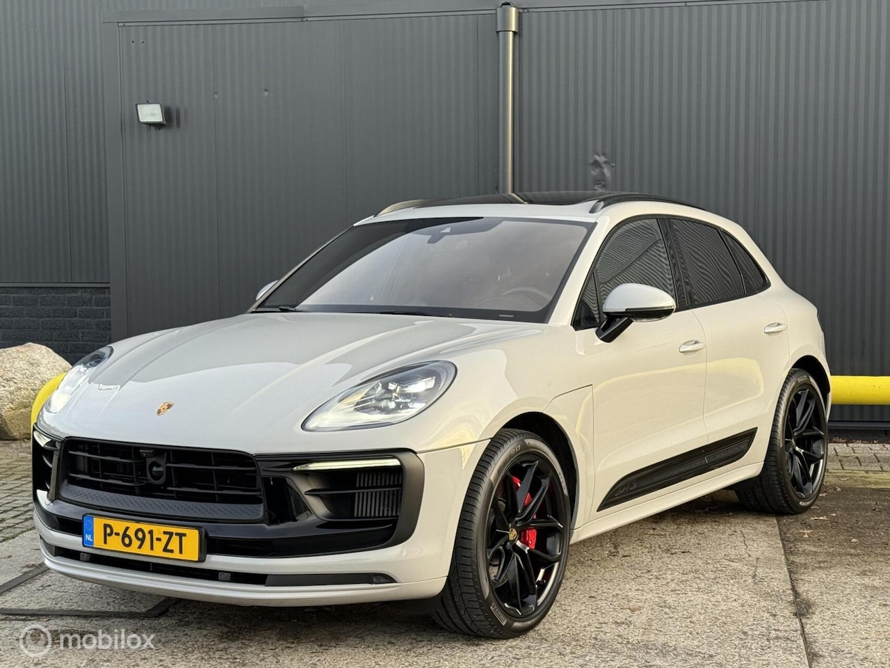 Porsche Macan - 2.9 GTS | Sport Chrono | Pano | Luchtvering - AutoWereld.nl