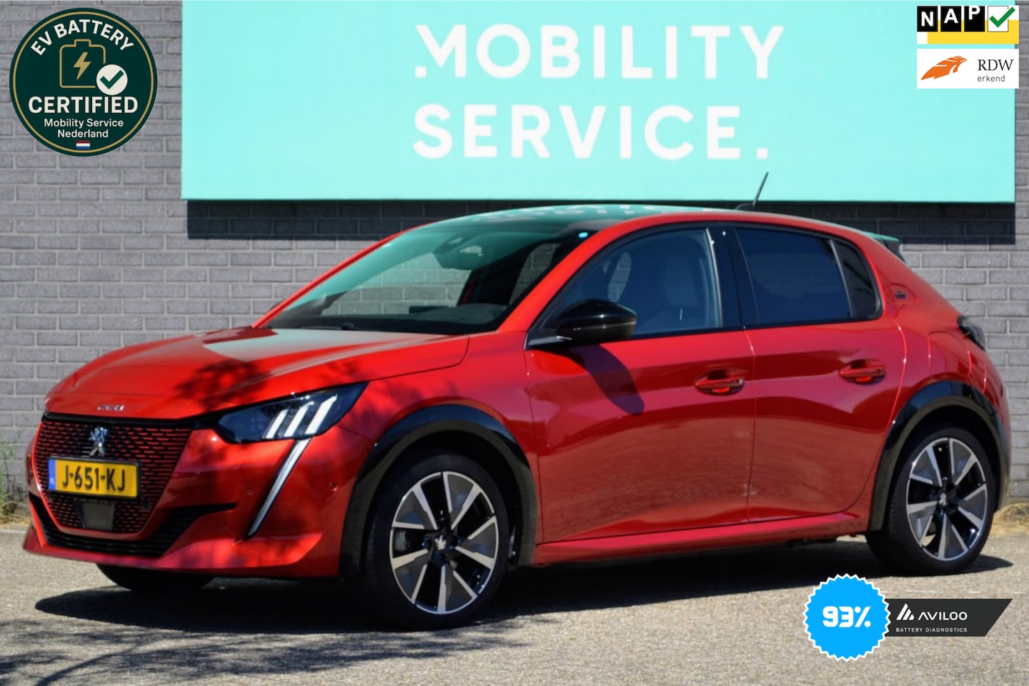 Peugeot e-208 - EV GT 350 50 kWh AUT CarPlay Laneass. Pano - AutoWereld.nl