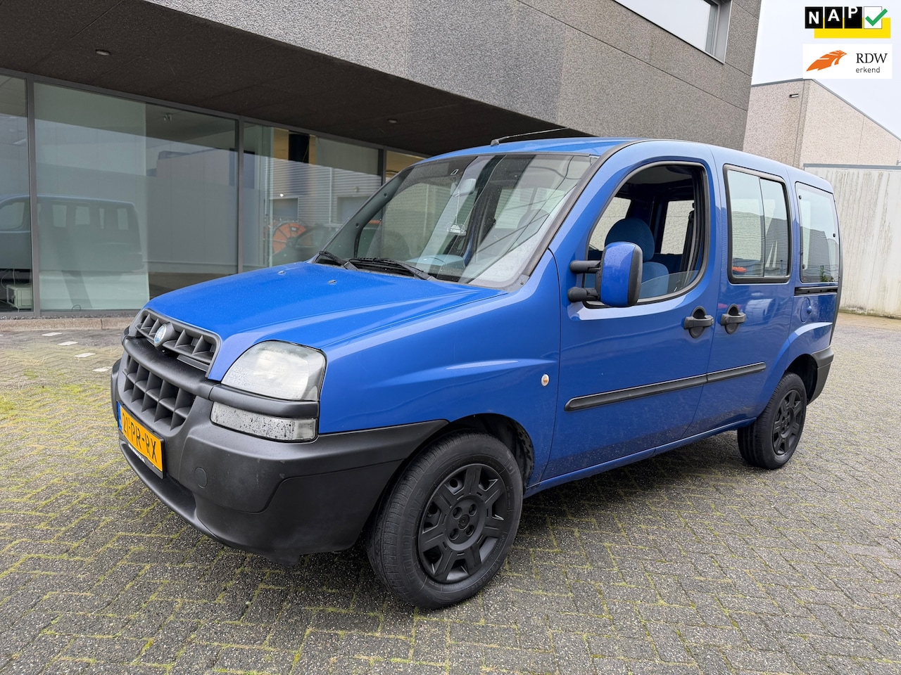 Fiat Doblò - 1.6-16V Active BJ 10-2004 APK 12-2026 - AutoWereld.nl