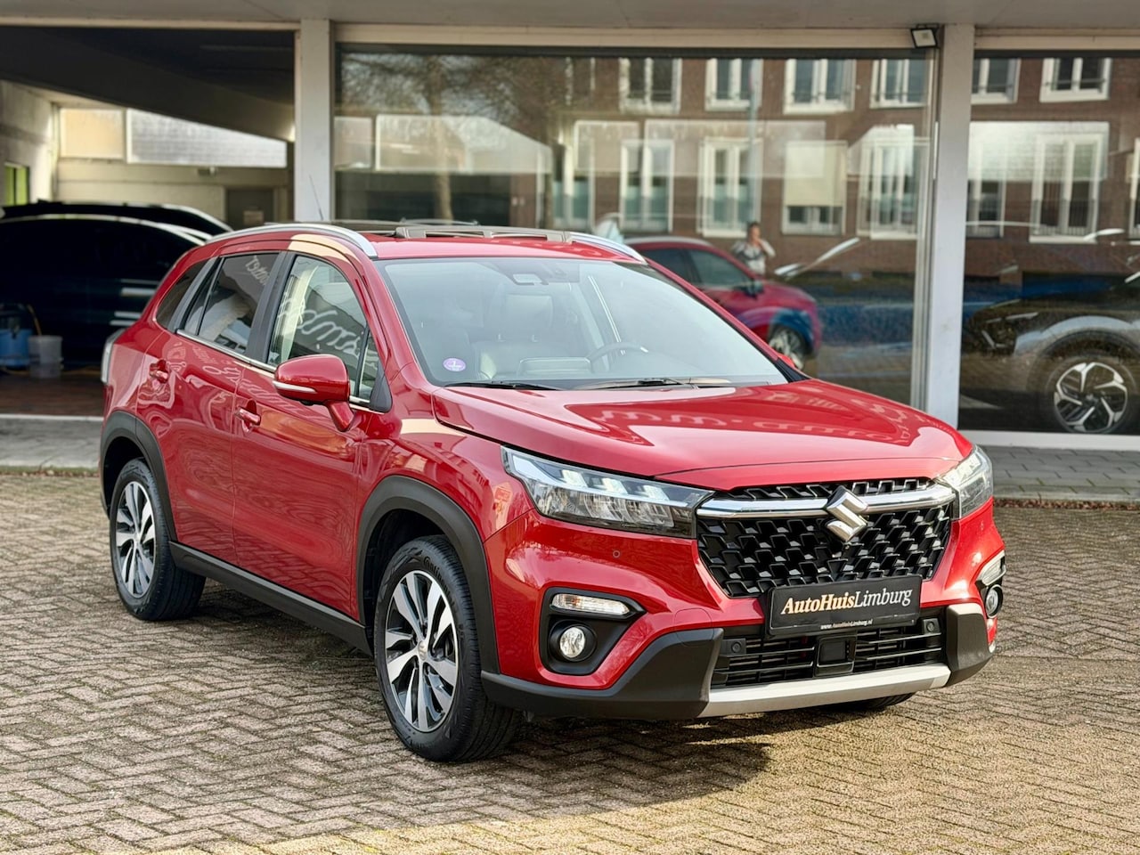 Suzuki S-Cross - 1.4 Boosterjet AllGrip Style Smart Hybrid|Pano|Camera|CarPlay|Nieuwstaat|1e Eigenaar - AutoWereld.nl