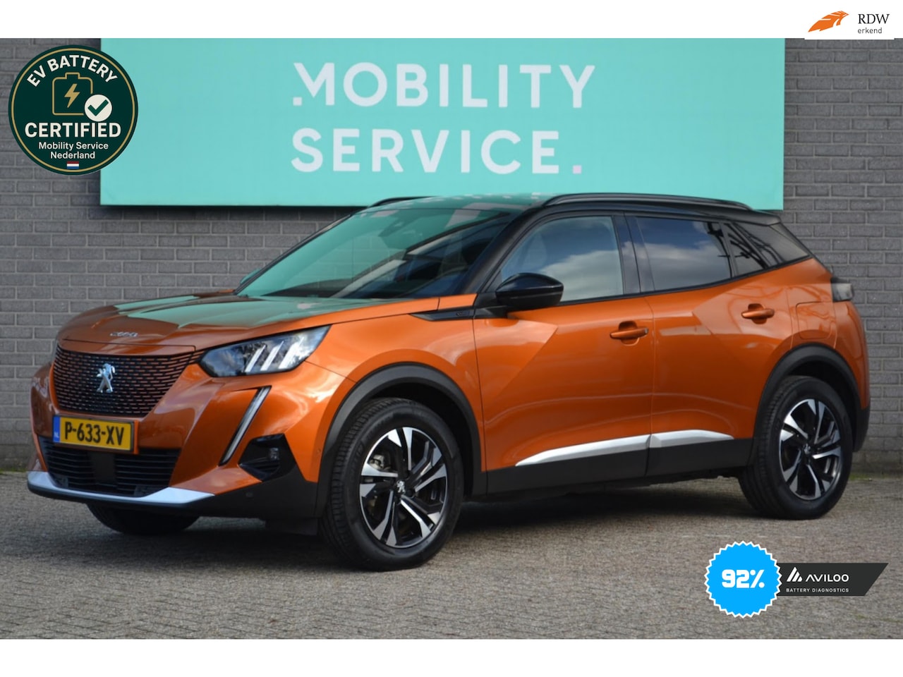 Peugeot e-2008 - EV GT Première 1 fase 50 kWh SOH92% CarPlay LED Sport - AutoWereld.nl