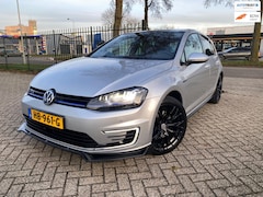 Volkswagen Golf - 1.4 TSI GTE Panoramadak Cruise Stoelverw Camera