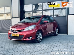 Toyota Yaris - 1.3 VVT-i Dynamic | 1e EIG | Clima | Navi | NAP |