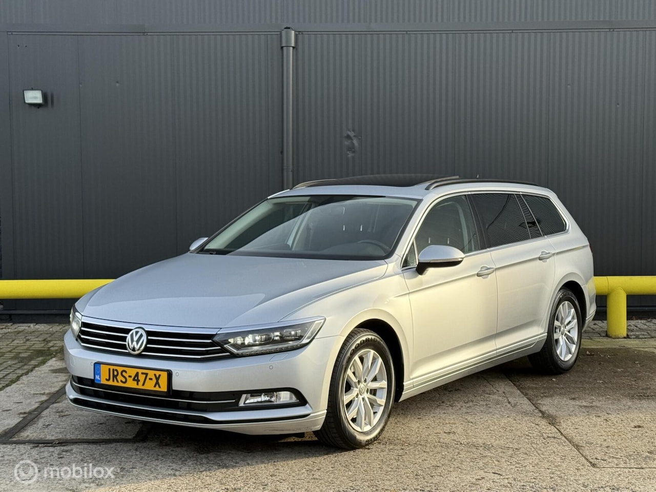 Volkswagen Passat Variant - 1.4 TSI ACT Highline | 150PK | ACC | Pano - AutoWereld.nl