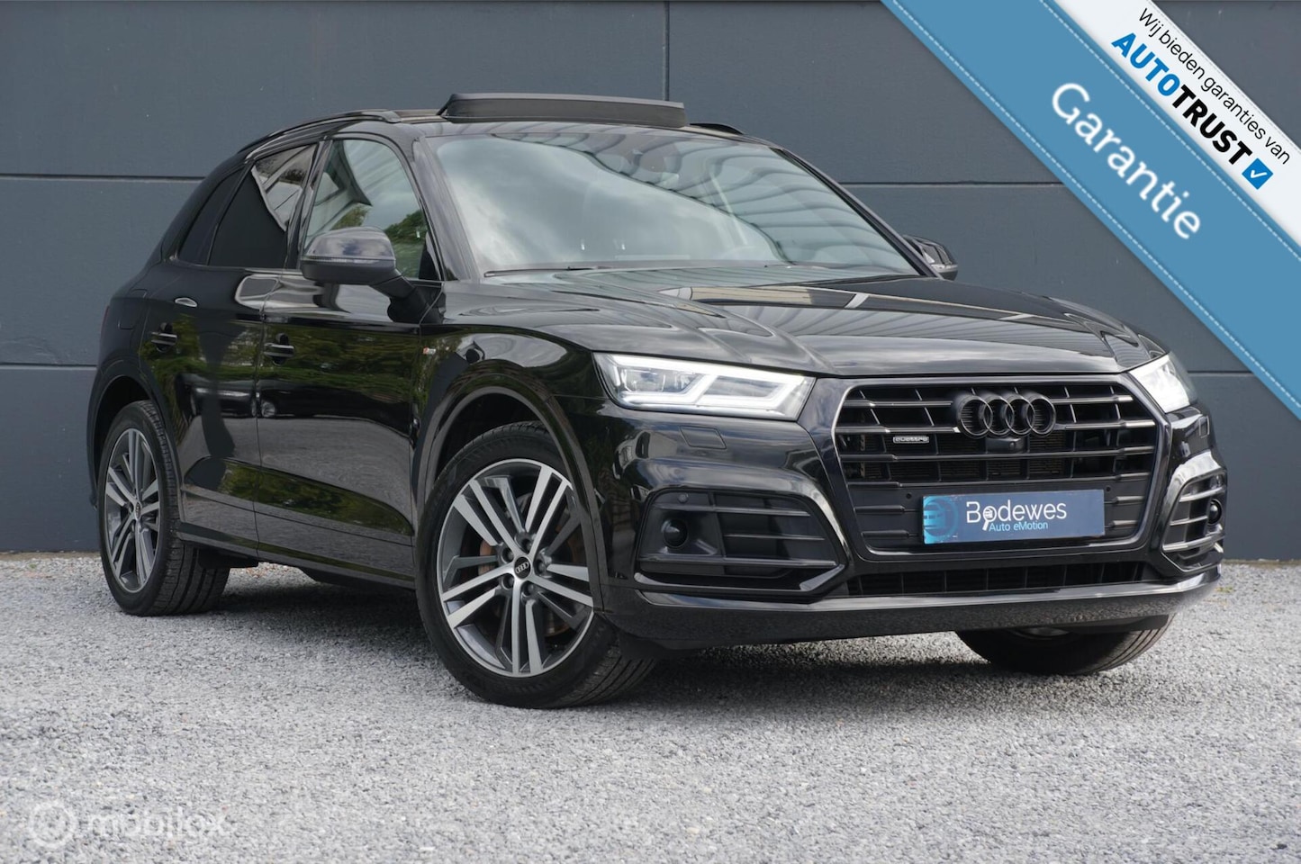 Audi Q5 - 55 TFSI e Quattro S Line Competition Apple/Android! - AutoWereld.nl
