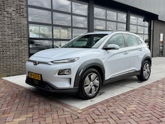Hyundai Kona Electric - EV Comfort 64 kWh | 3-fase | 1e eigenaar | Navi | Clima | Cruise |