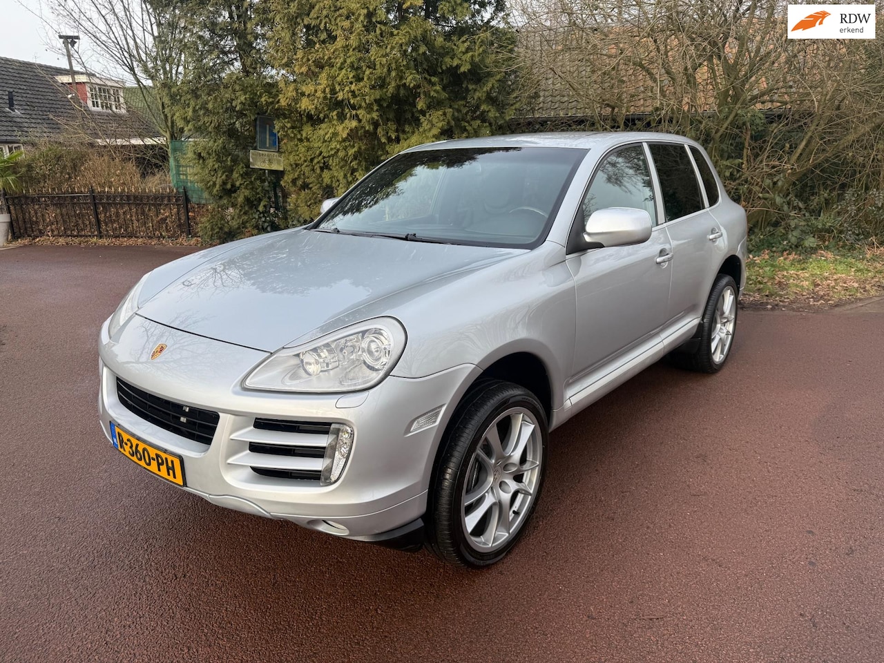 Porsche Cayenne - 3.6 / Navi / Xenon / Camera / leder / Bose / PDC / Nette - AutoWereld.nl