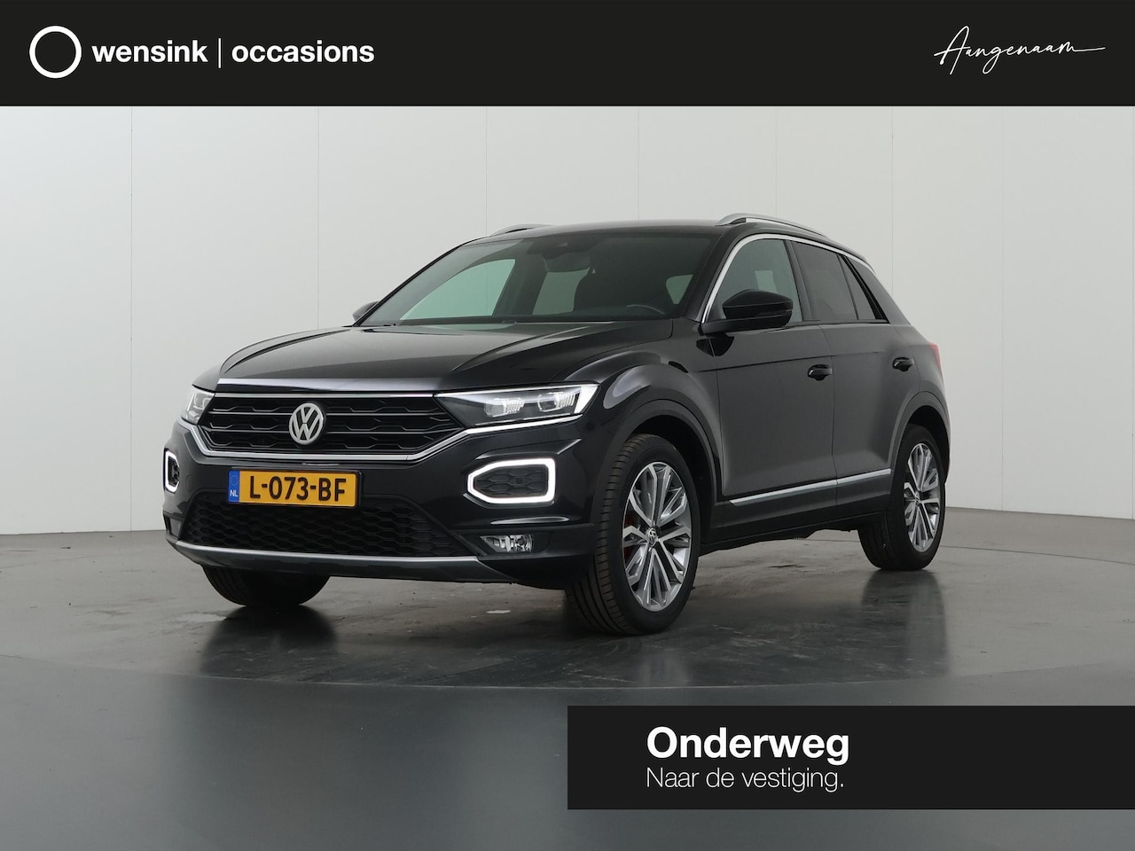 Volkswagen T-Roc - 1.5 TSI Sport | Trekhaak | Navigatie | Parkeercamera | Stoelverwarming | Cruise Control Ad - AutoWereld.nl