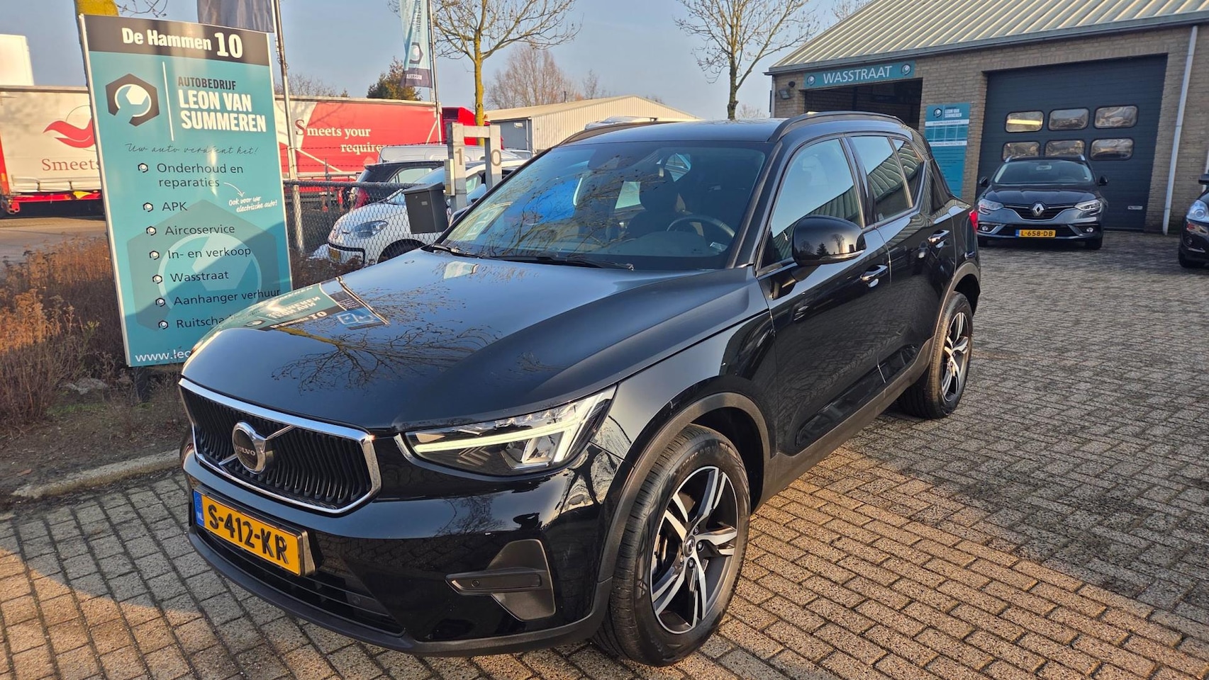 Volvo XC40 - 1.5 T2 Essential 1.5 T2 Essential,Automaat,Navi,Lineassist,Climacontrol,Camera,Trekhaak - AutoWereld.nl