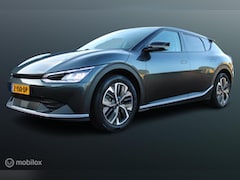 Kia EV6 - Light Edition 58 kWh, 3 fase, Stoel-stuurverwarming, Donker glas, Clima, Navi, App connect