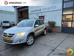 Volkswagen Tiguan - 1.4 TSI Comfort&Design Airco, trekhaak, pano, navi