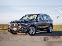 BMW X5 - xDrive45e Executive LEER / DEALER ONDERHOUDEN / LUCHTVERING / CARPLAY / CAMERA