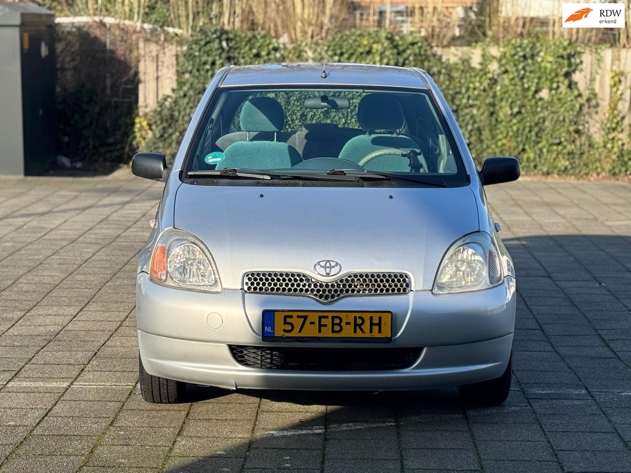 Toyota Yaris - 1.3-16V VVT-i Sol 1.3-16V VVT-i Sol,2eigenaar, airco, - AutoWereld.nl