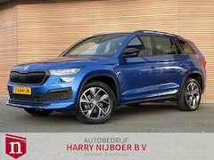 Skoda Kodiaq - 1.5 TSI Sportline Business 7p. Carplay / Trekhaak / Camera / Adpt Cruise / Led enz