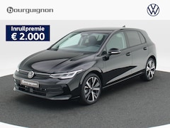 Volkswagen Golf - Life Edition 1.5 eHybrid 204 PK | Trekhaak | Navi | Camera | Stoelverwarming | 18" Lichtme
