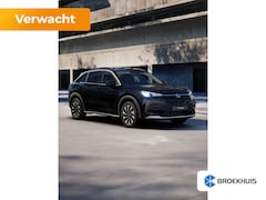 Volkswagen T-Roc - Life First Edition | 'App-Connect' draadloze smartphone integratie | Automatische afstands