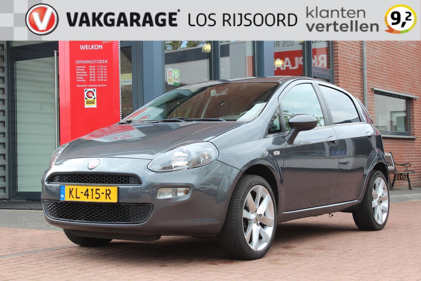Fiat Punto - *Pop* | Navigatie | Trekhaak | Camera | Stoelverwarming | D.Glas | Leuk!! - AutoWereld.nl