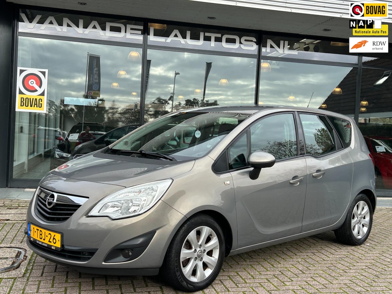 Opel Meriva - 1.4 Turbo Berlin Airco Cruise Park.Sens LM-Velgen Trekhaak NAP NL-Auto Dealeronderhouden! - AutoWereld.nl