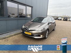 Toyota Auris - 1.8 Hybrid Business Pro Automaat CAMERA/KEYLESS/NAVI/PDC/17INCH/STOELVERWARMING
