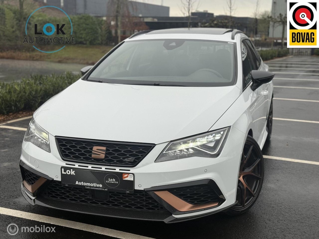SEAT Leon ST - 2.0 TSI 4DRIVE CUPRA PANO|BREMBO|BEATS|KEYLESS - AutoWereld.nl